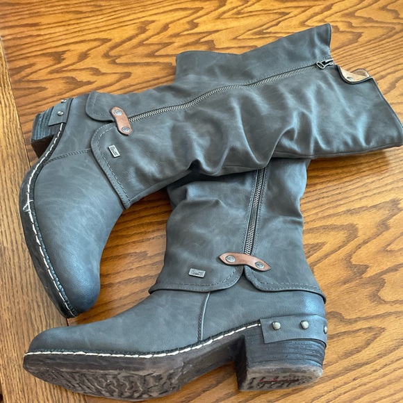 Rieker Fabrizia Dual Side Zippers, Knee High, Smoke Gray Riding Boots, Sz 9 (40) - Picture 2 of 10